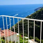 Casa Sopramare Casa Panoramica Con Giardino Αμάλφι